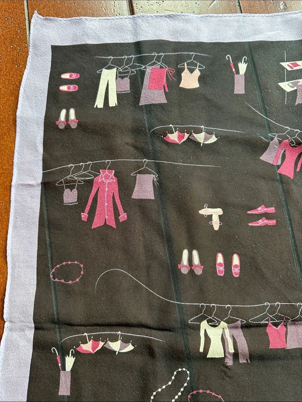 Ann Taylor 💯 Silk Scarf